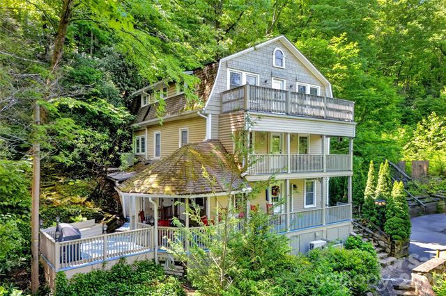 238 Texas Spur Road, Montreat, NC 28757