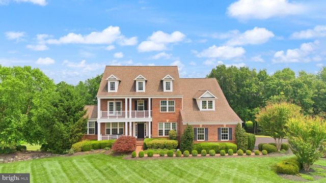 23044 CREIGHTON FARMS DR, Leesburg, VA 20175