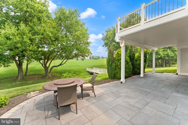 23044 CREIGHTON FARMS DR, Leesburg, VA 20175