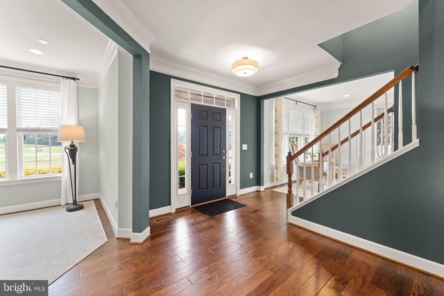 23044 CREIGHTON FARMS DR, Leesburg, VA 20175