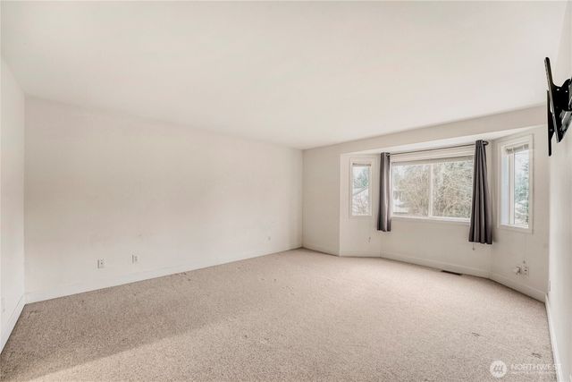 25403 Cumberland Way, Black Diamond, WA 98010