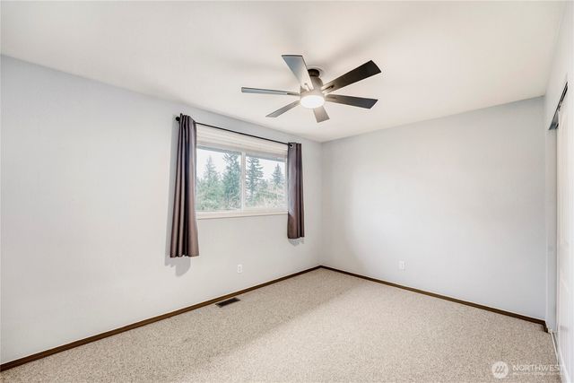 25403 Cumberland Way, Black Diamond, WA 98010