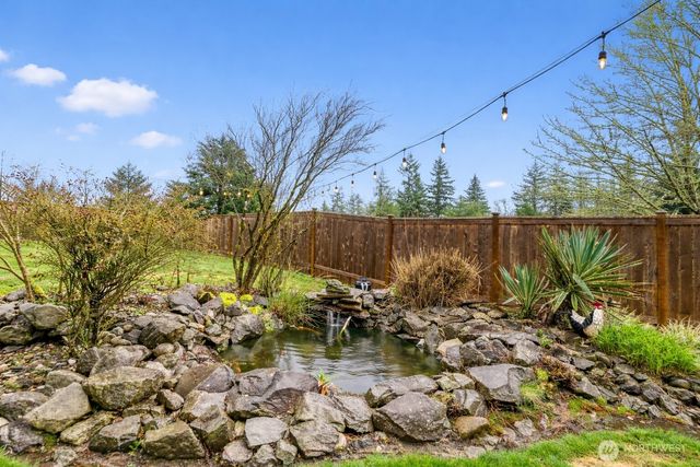 25403 Cumberland Way, Black Diamond, WA 98010