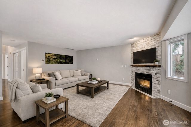 25403 Cumberland Way, Black Diamond, WA 98010