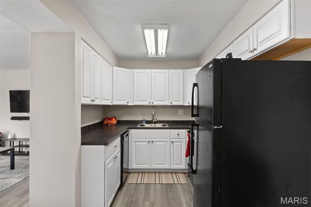 10415 Briarbend Drive 2, St Louis, MO 63146