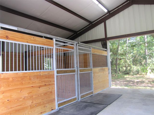 32010 Park Meadow Pass, Magnolia, TX 77355