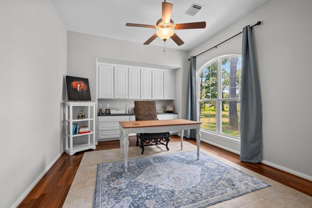 32010 Park Meadow Pass, Magnolia, TX 77355