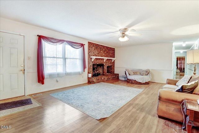 5020 S Carolina 96, Four Oaks, NC 27524