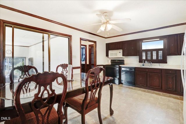 5020 S Carolina 96, Four Oaks, NC 27524