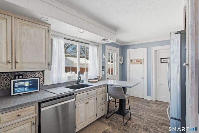 22 Mason Drive, New Britain, CT 06052