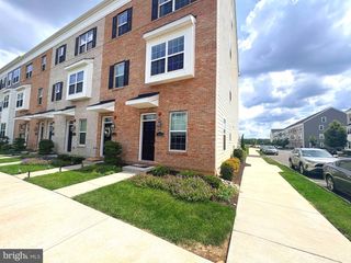 135 ANNAPOLIS ST, Bensalem, PA 19020