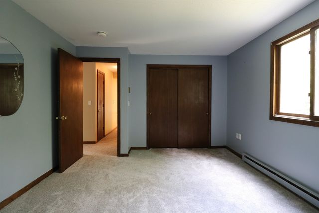 28 Manchester Drive, Lebanon, NH 03766