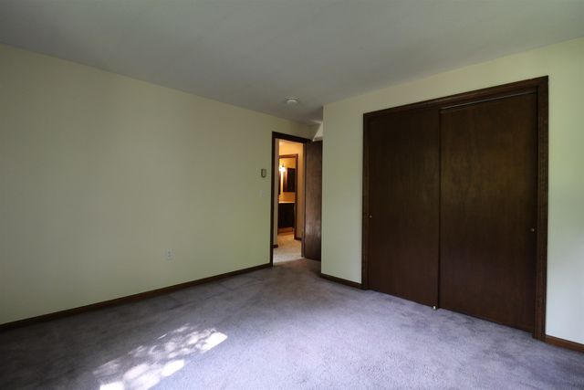 28 Manchester Drive, Lebanon, NH 03766