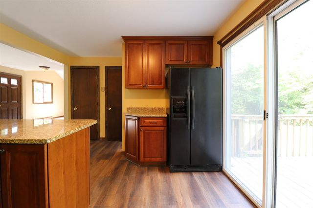 28 Manchester Drive, Lebanon, NH 03766