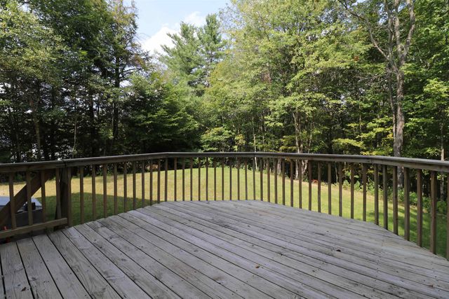 28 Manchester Drive, Lebanon, NH 03766