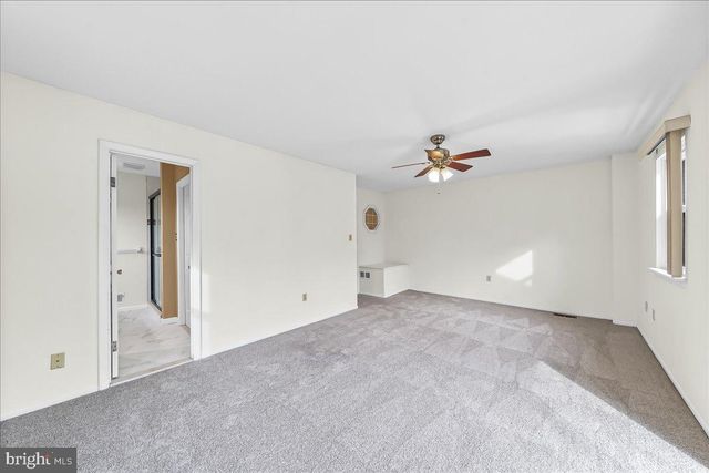 183 BISHOP DR, Aston, PA 19014