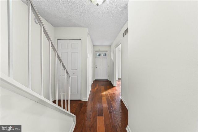 183 BISHOP DR, Aston, PA 19014