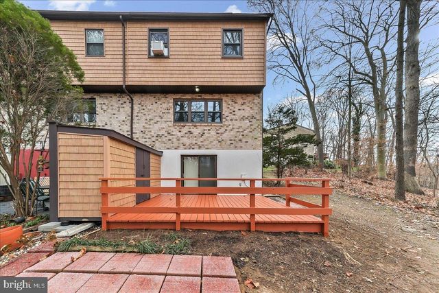 183 BISHOP DR, Aston, PA 19014