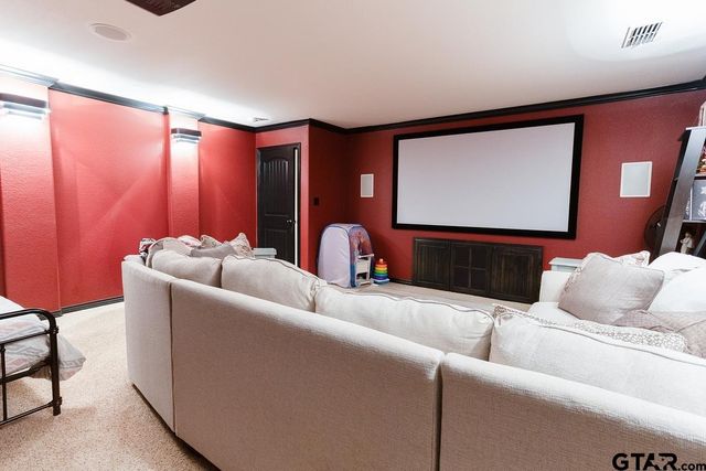 521 Susie St, Chandler, TX 75758