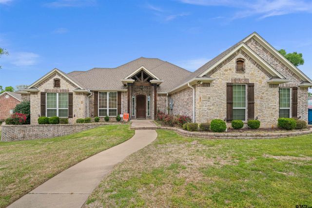 521 Susie St, Chandler, TX 75758