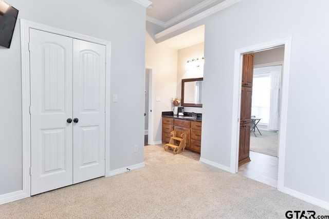 521 Susie St, Chandler, TX 75758