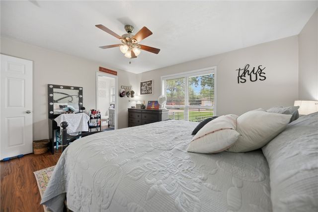 908 Pine Drive, Caldwell, TX 77836