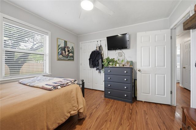 908 Pine Drive, Caldwell, TX 77836