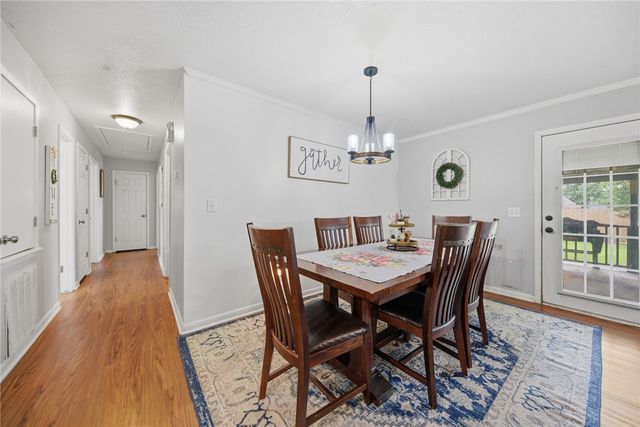 908 Pine Drive, Caldwell, TX 77836