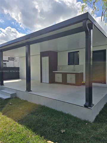 2923 NW 16th Ave, Miami, FL 33142