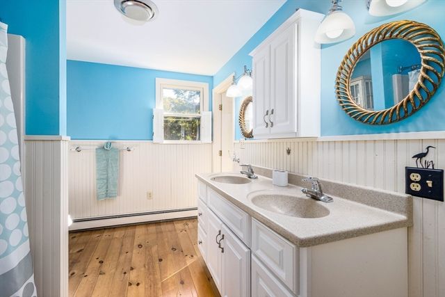 330 Hay Rd, Eastham, MA 02642