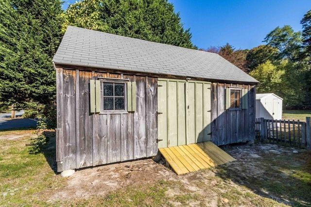 330 Hay Rd, Eastham, MA 02642