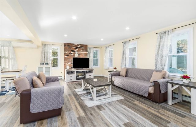 330 Hay Rd, Eastham, MA 02642