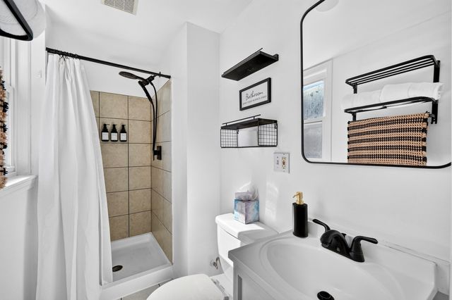 23 Packard Ave, Somerville, MA 02144