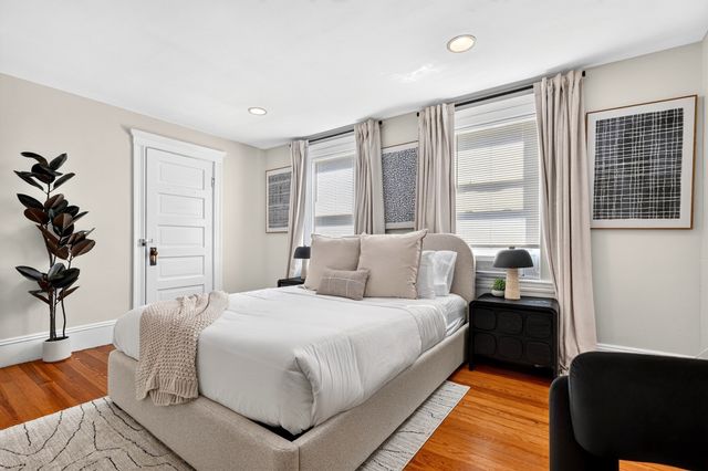 23 Packard Ave, Somerville, MA 02144