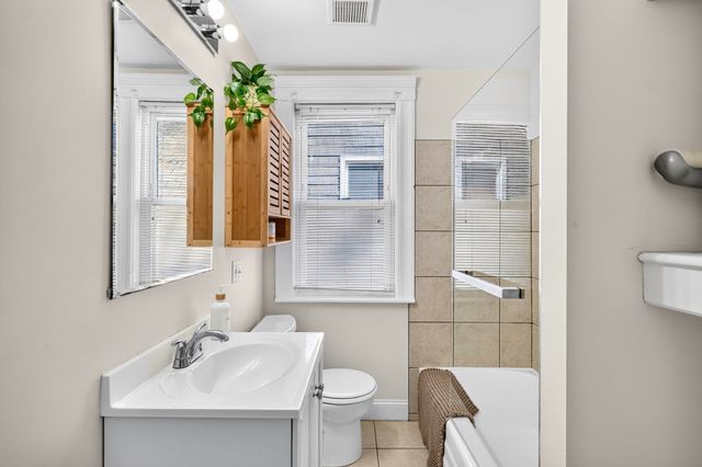 23 Packard Ave, Somerville, MA 02144