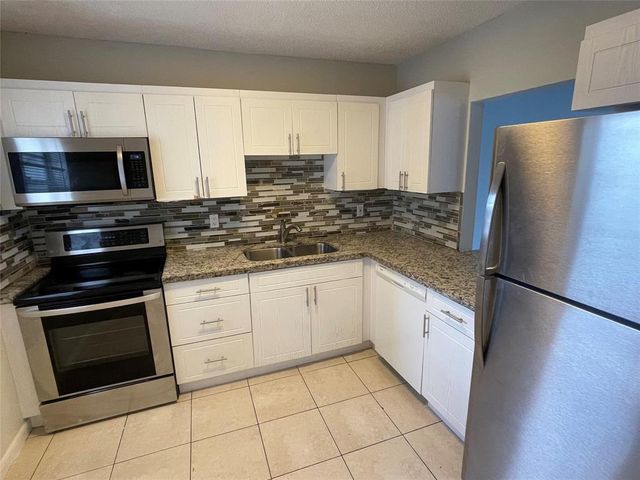 5420 SW 25th Avenue 1-2, Dania Beach, FL 33312