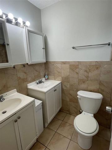 5420 SW 25th Avenue 1-2, Dania Beach, FL 33312