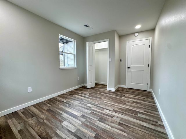 302 W Commerce St, Morrilton, AR 72110