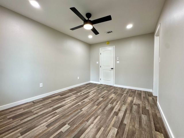 302 W Commerce St, Morrilton, AR 72110