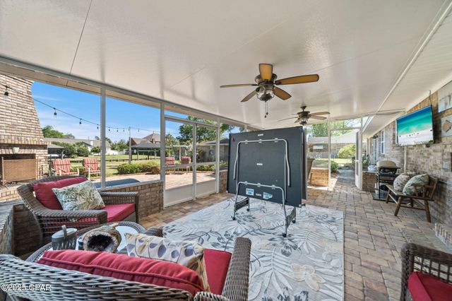 138 Queens Circle, Panama City, FL 32405