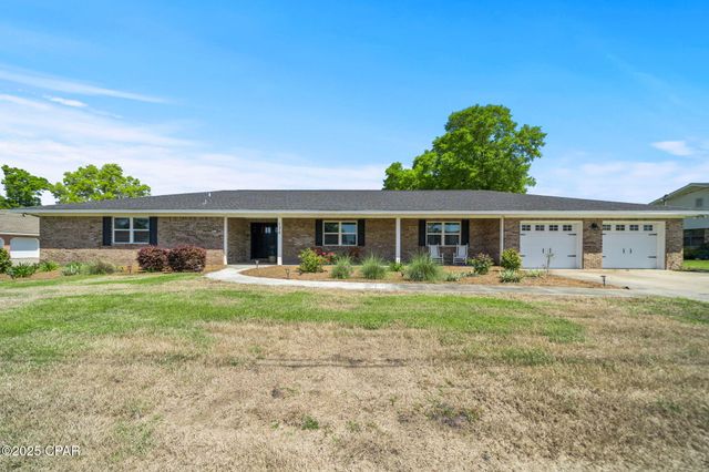 138 Queens Circle, Panama City, FL 32405