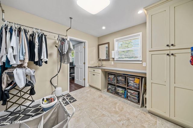 138 Queens Circle, Panama City, FL 32405