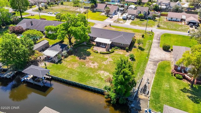 138 Queens Circle, Panama City, FL 32405