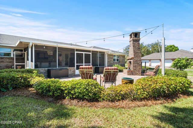 138 Queens Circle, Panama City, FL 32405