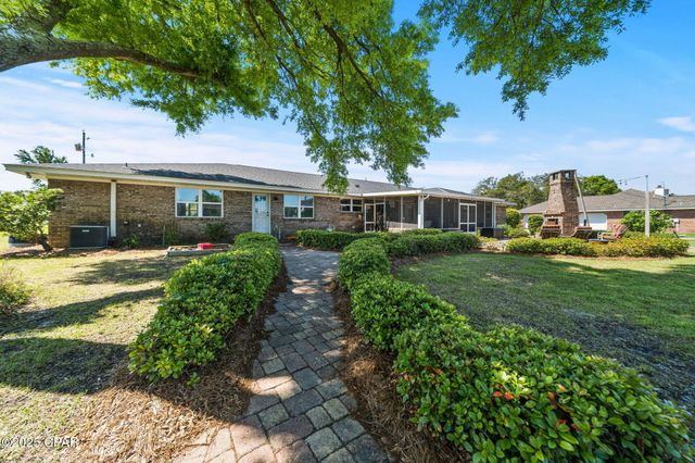 138 Queens Circle, Panama City, FL 32405