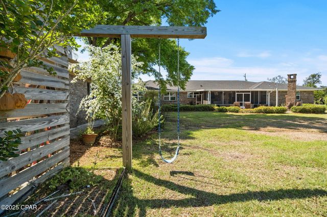 138 Queens Circle, Panama City, FL 32405