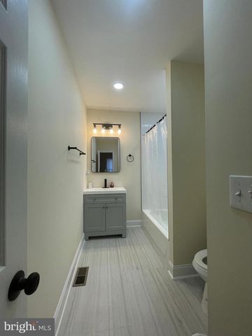 1516 N PATTERSON PARK AVE, Baltimore, MD 21213