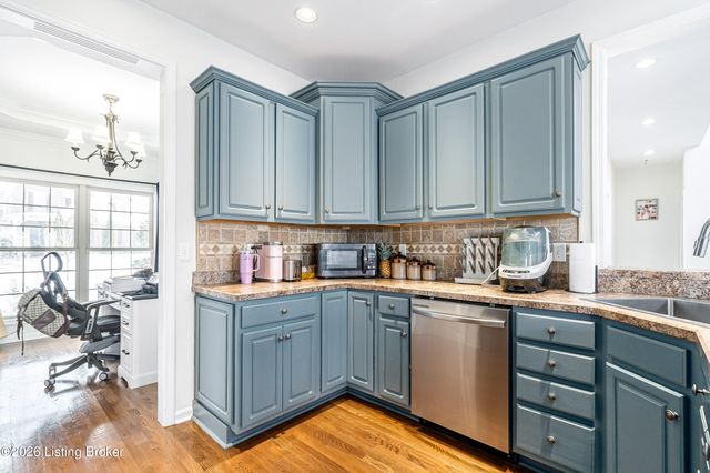 11124 Blade Crest Way, Louisville, KY 40291