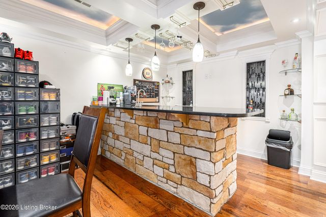 11124 Blade Crest Way, Louisville, KY 40291