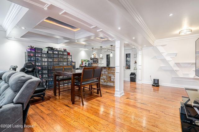 11124 Blade Crest Way, Louisville, KY 40291